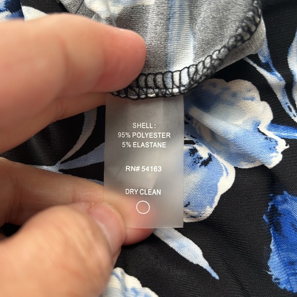 Tommy Hilfiger Blue Black White Floral Pattern Dress, Size 16 - Picture 7 of 7